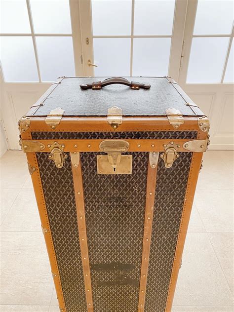 goyard trunks price